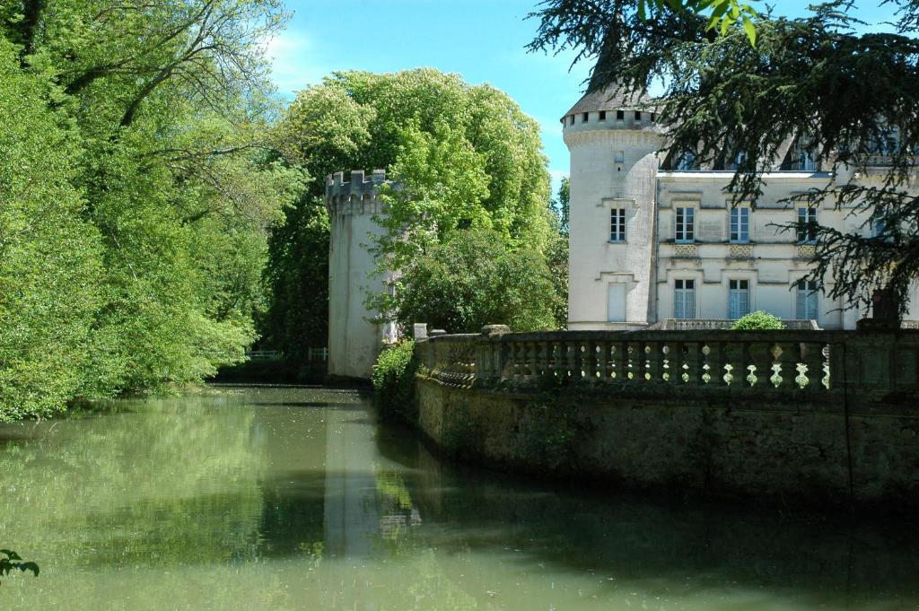 Chateau-Hotel De 니윌 외부 사진
