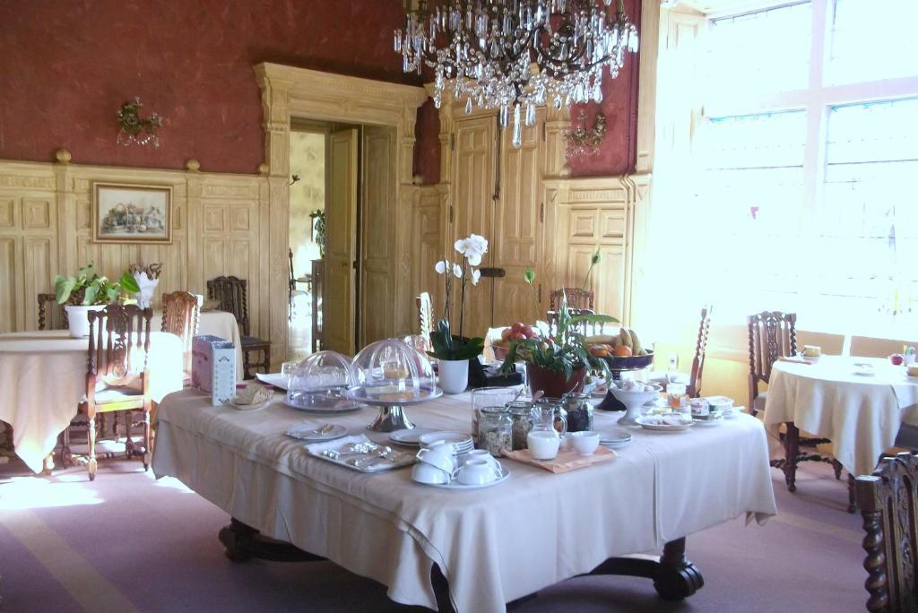 Chateau-Hotel De 니윌 외부 사진